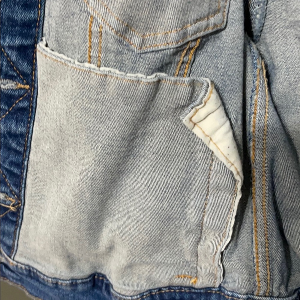 Jean jacket - Picture 3 of 3